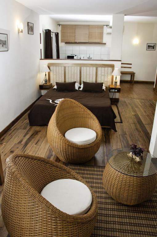Hotel Restaurant Le Combava Antananarivo Room photo